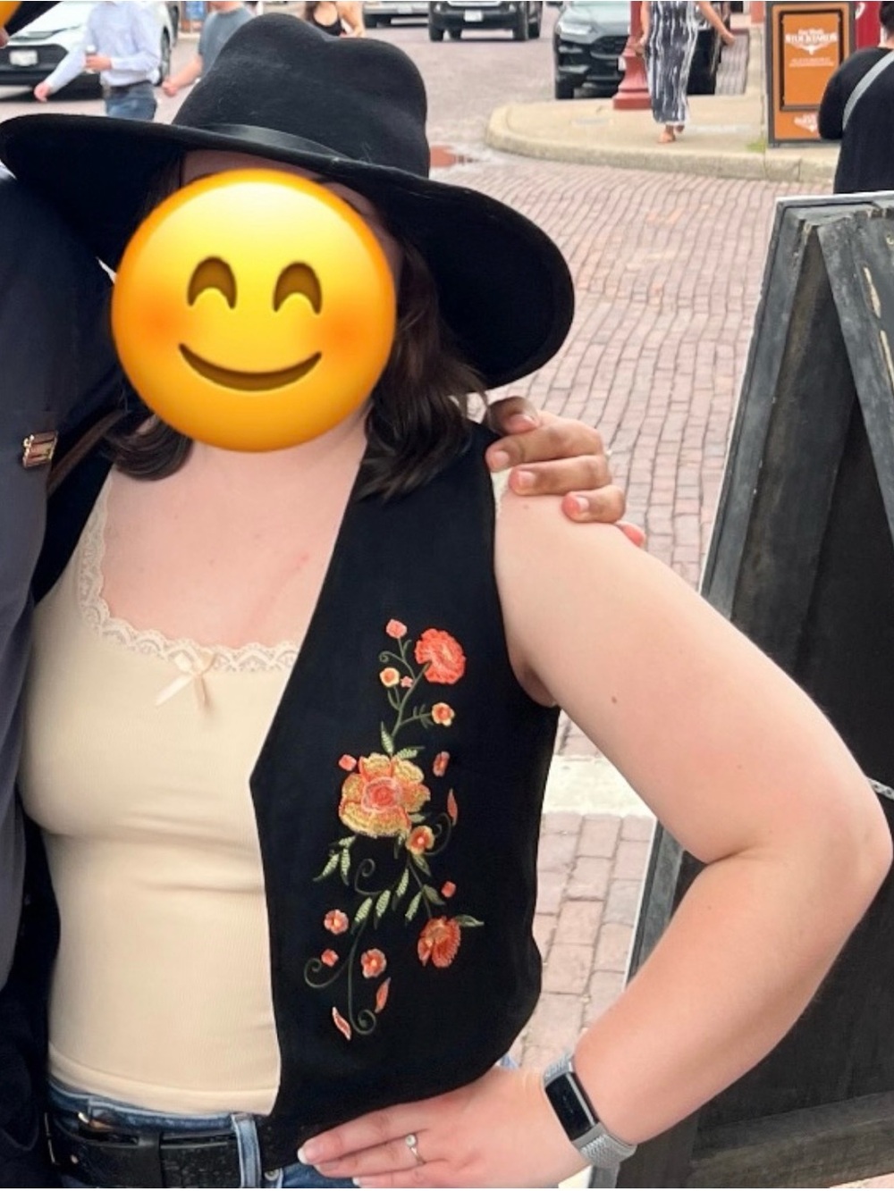 Black Wide Brim Felt Hat - Picture 6 of 6